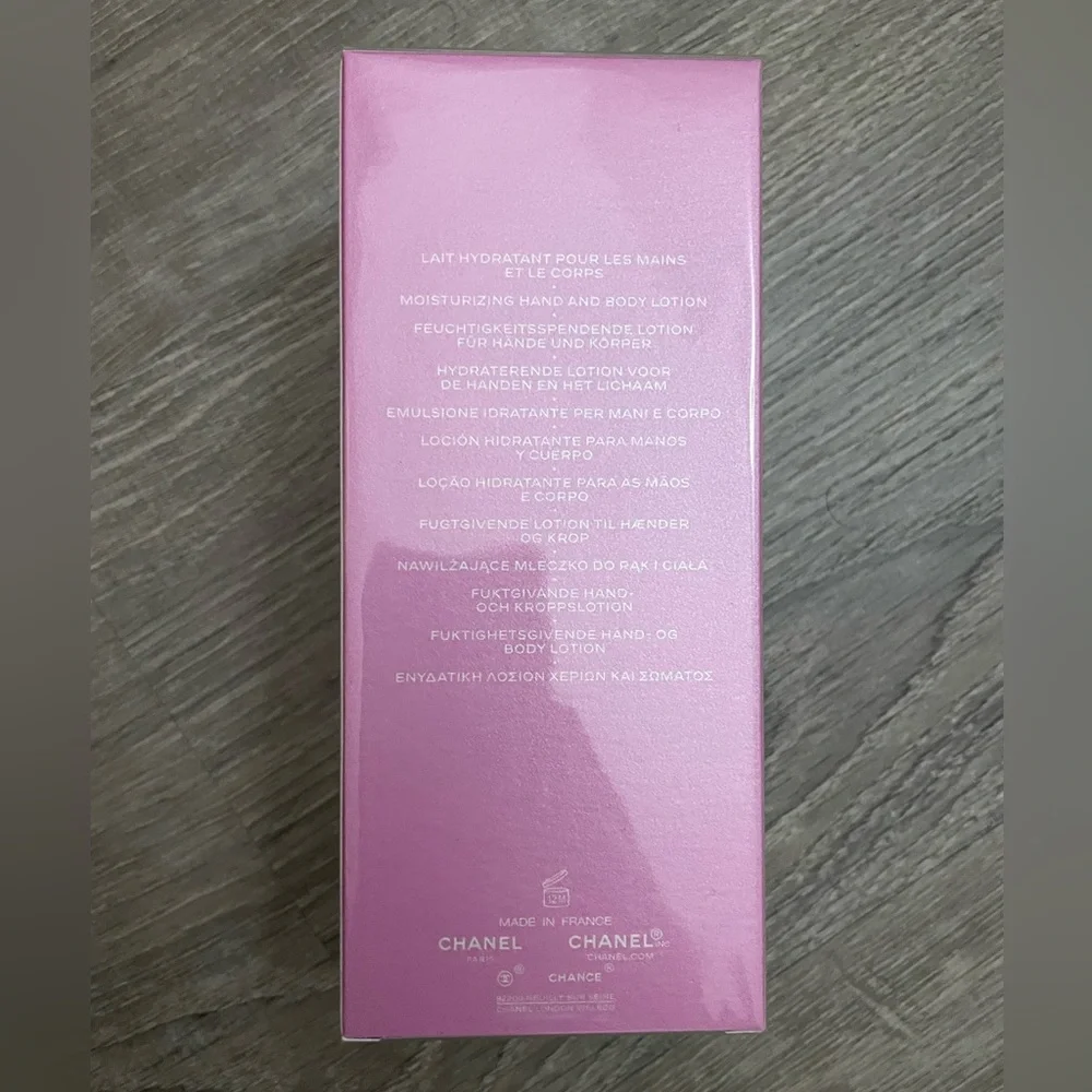 CHANEL chance eau